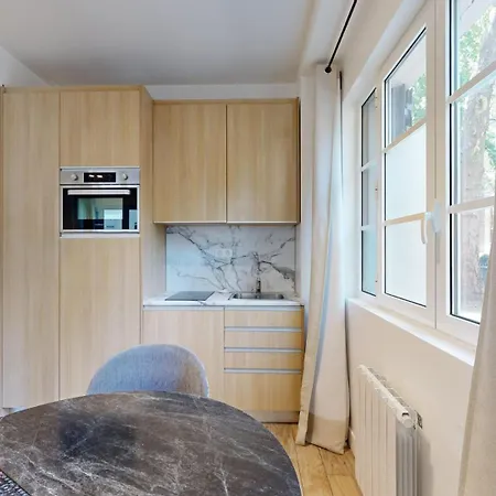 151 Jean Yves - Superbe A Apartmán Paříž