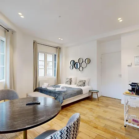 151 Jean Yves - Superbe A Apartment Paris